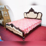 Queen-Victorian Bed-01-confidencefurniture